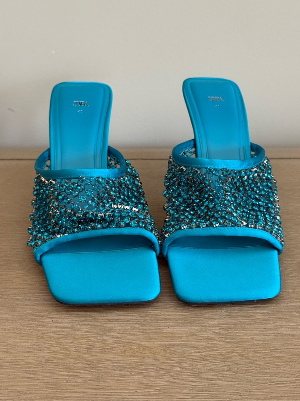 ZARA Blue Rhinestone Heels – Luxe Statement Sparkle ✨ (Never Worn)